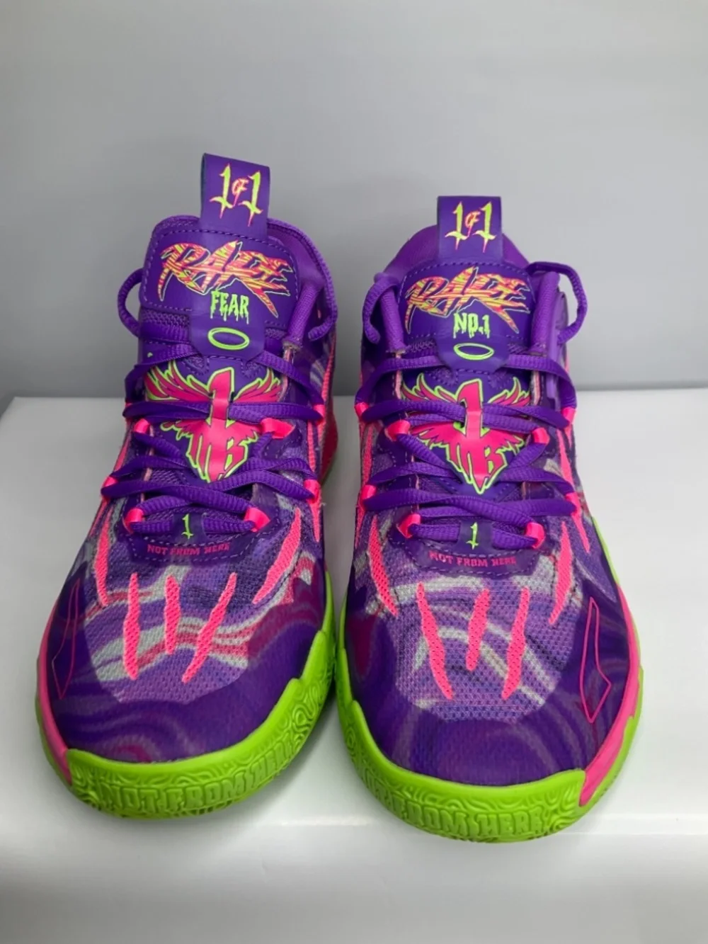 PUMA LAMelo Ball Mb.03 Toxic lace-up purple US size 5.5 Youth